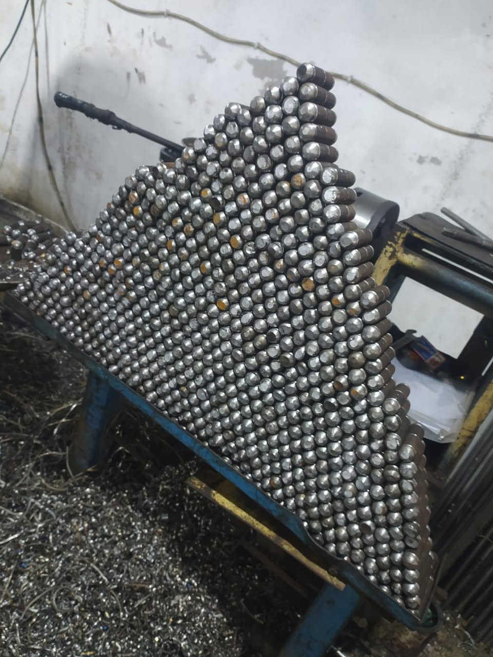 مفصلات تجاري وبيتوتي شحن لجميع المحافظات للتواصل وتفاصيل ماسنجر .


**إذا كنت صاحب هذا الإعلان وتريد حذفه لأي سبب، رجاءا أرسل رسالة إلى الدعم الفني**