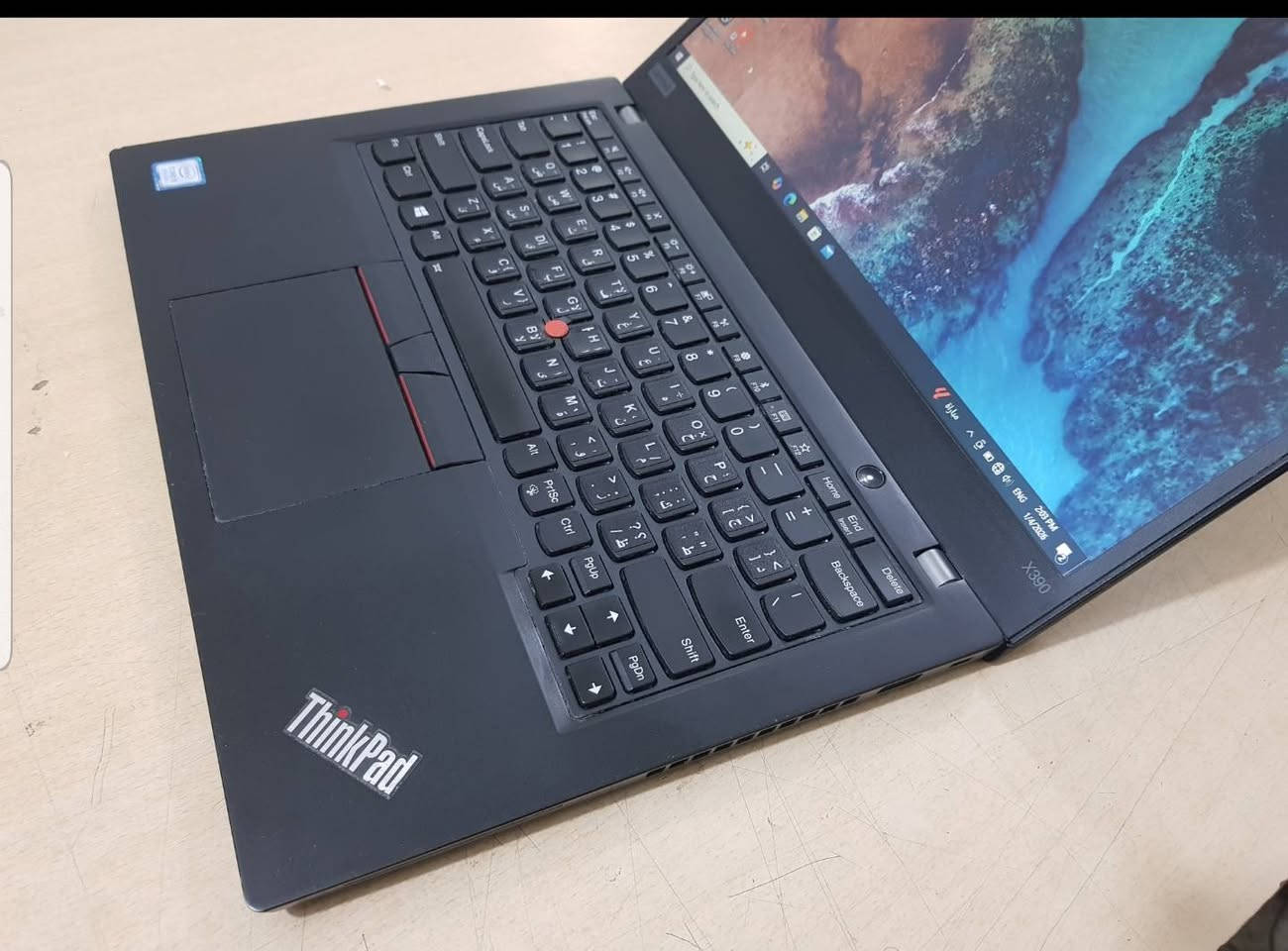 تحية طيبة .. لابتوب لينوفو نحيف جدا انحف من الاصبع و خفيف كور اي 5 الجيل الثامن ورام 8 كيكا وهارد ssd 256  حجم الشاشة  13.3 شاحنة تايب C

                      (( السعر ثابت 190  الف دينار  ))

Lenovo thinkpad  X390
المعالج  Core i5  الجيل الثامن
رام 8 كيكا 
هارد  ssd 256
 كارت الشاشة شير
حجم الشاشة 13.3 
ويندوز 10 اصلي 
 
الملحقات : شاحن فقط
 للأتصال عادي و واتساب *********** 
شارع الصناعة اوقات الدوام ( 9 - 4 ) يوجد خدمة توصيل داخل بغداد ولجميع المحافظات لمشاهدة كافة الموديلات 
يرجى زيارة الموقع على الفيس بوك ( لابتوب بشير لاين
