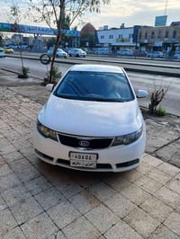 البيع امراوس  كيا سيراتو 2012 السعر 93  باب  صبغ وجاملق   شرط التحويل ...