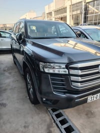لاندكروزر ٢٠٢٢ لون فيلي ساز للاتصال 07705861926 في بغداد ماشيه ٥٧ الف ...