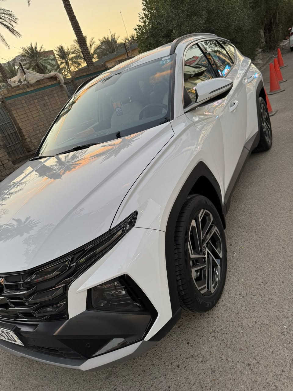 السلام عليكم 
للبيع فقط توسان 2025 الشكل الجديد 
 خليجي ام الضمان رقم بغداد فول موصفات 
ما عده البنوراما ماشية 43 الف مكفوله من صبغ وتبديل والبارد سعره 218 $ ورقه 
مكانه بغداد زيونة ***********
