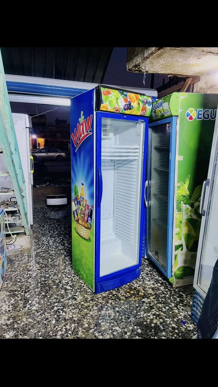 سلام عليكم عارضات عمودية للبيع حجم 32 قدم و22 قدم ايكور تركي 🇹🇷 الاصلي نضافة فول شرط ضمان شراي يتصل على هذا رقم *********** مكاني بغداد واكو توصيل فقط بغداد 🚚
