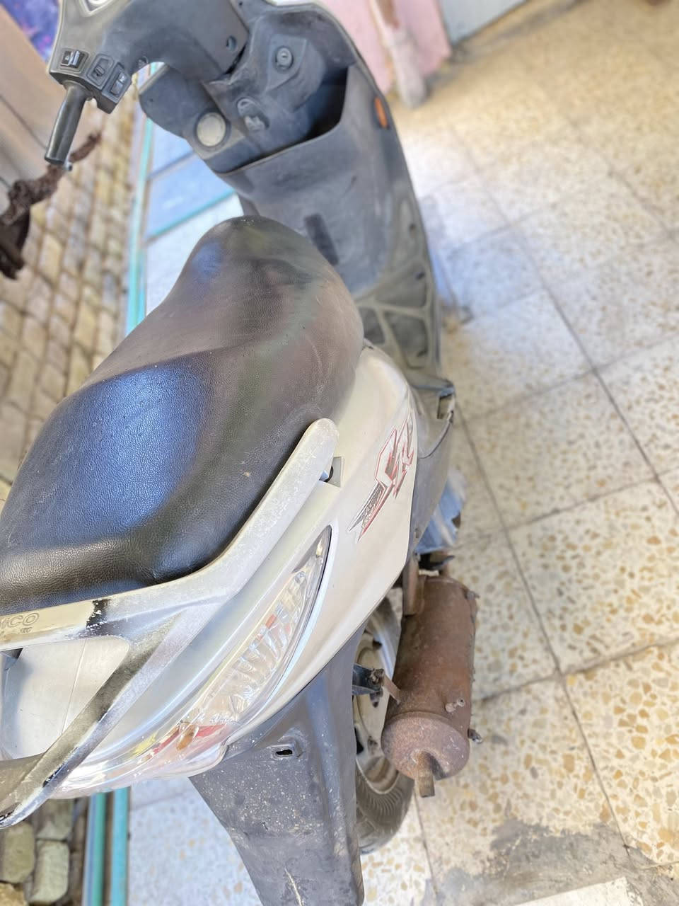 سلام عليكم دراجه جي فور للبيع دراجه حاويه توه طالعه السعر ٥٥٠ وبيه مجال الطيبين الناصريه مركز ***********
