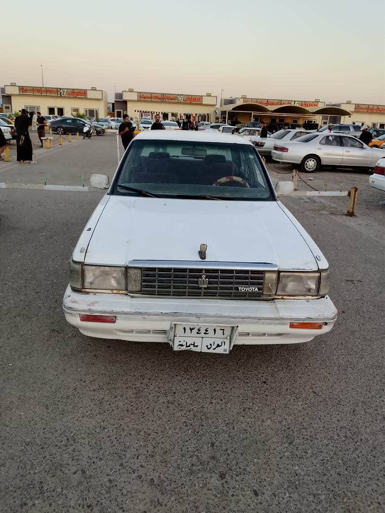 للبيع 
سيدان يسرى بلاد 
مكينه 2500 باسمي 
عنوان بصره سعر30 وبيها مجال 
*********** الزبير, البصرة
