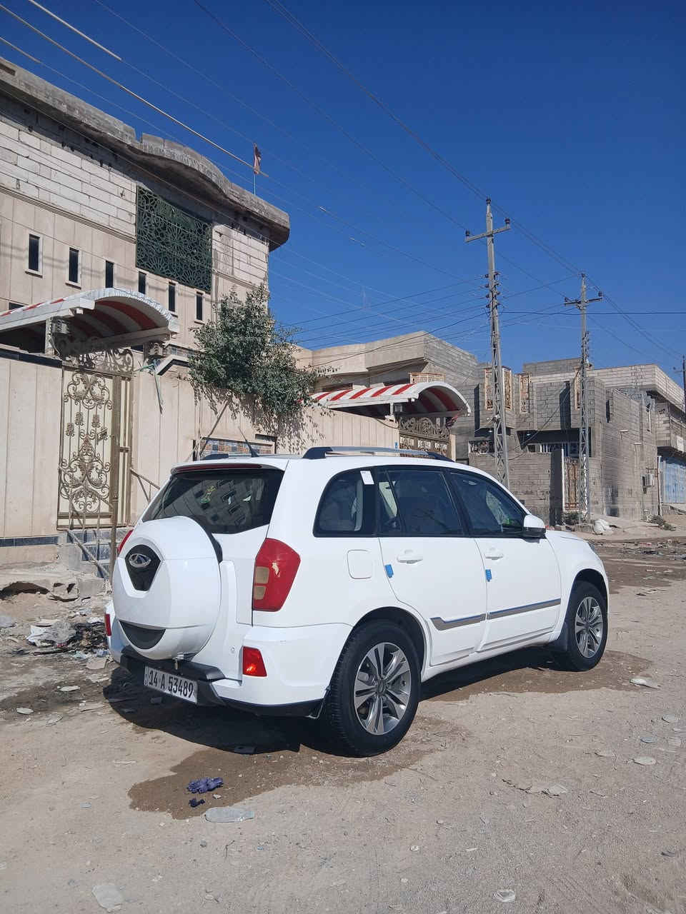 السلام عليكم تيكو 2018 سياره جاهزه مكينه كير حداديه شاشه لايت زنون فتحه المكان البصره الزبير رقم الهاتف *********** السعر 95 وبيها مجال اذا مراوس عادي
