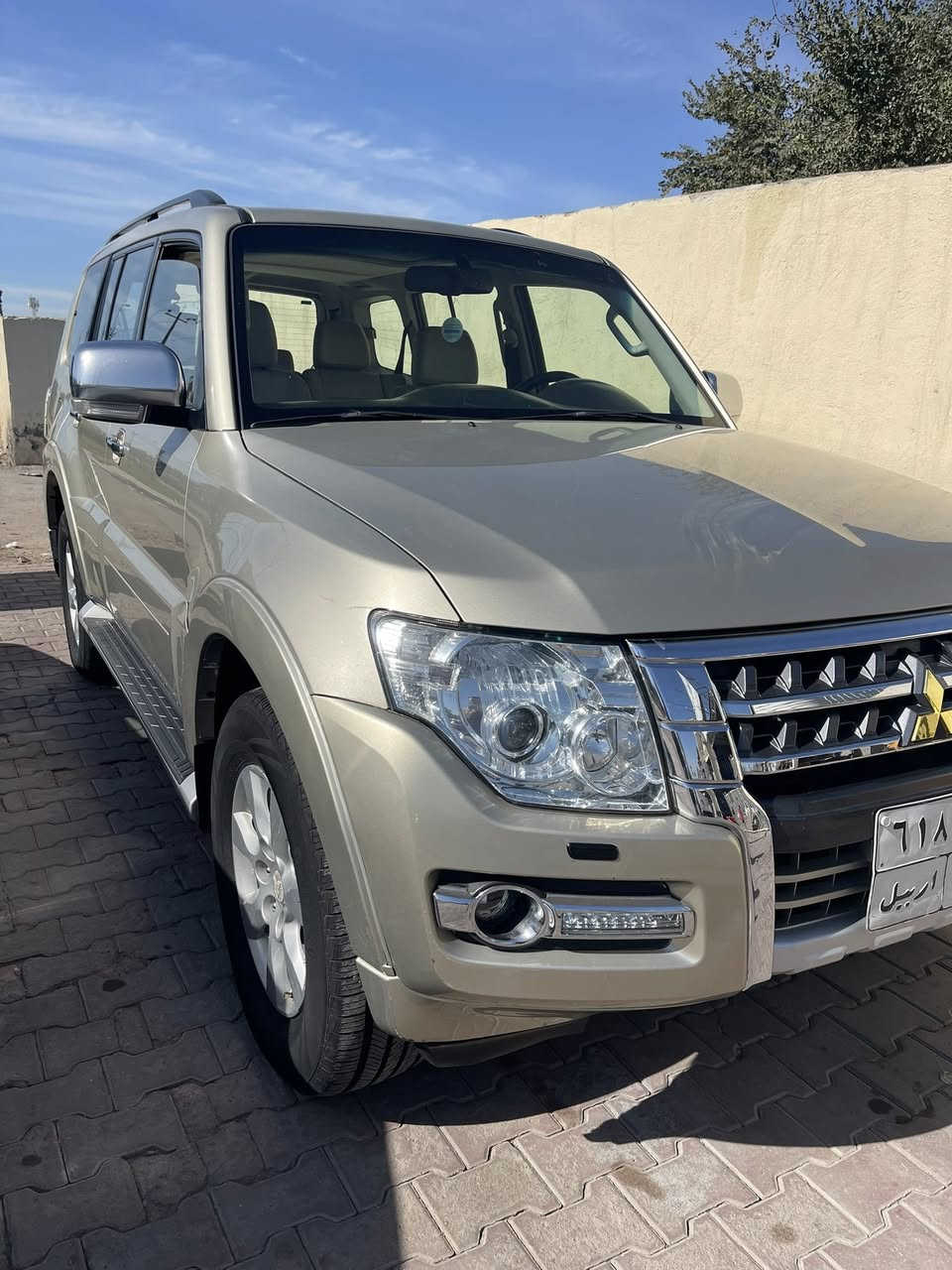 باجيرو 218 سلايت محرك 3500 رقم اربيل كفاله فقط شبر صبغ بلجاملغ الامامي الباقي كفاله مكان السياره بغداد شارع فلسطين
سعر 183 وبيها مجال
***********
***********
