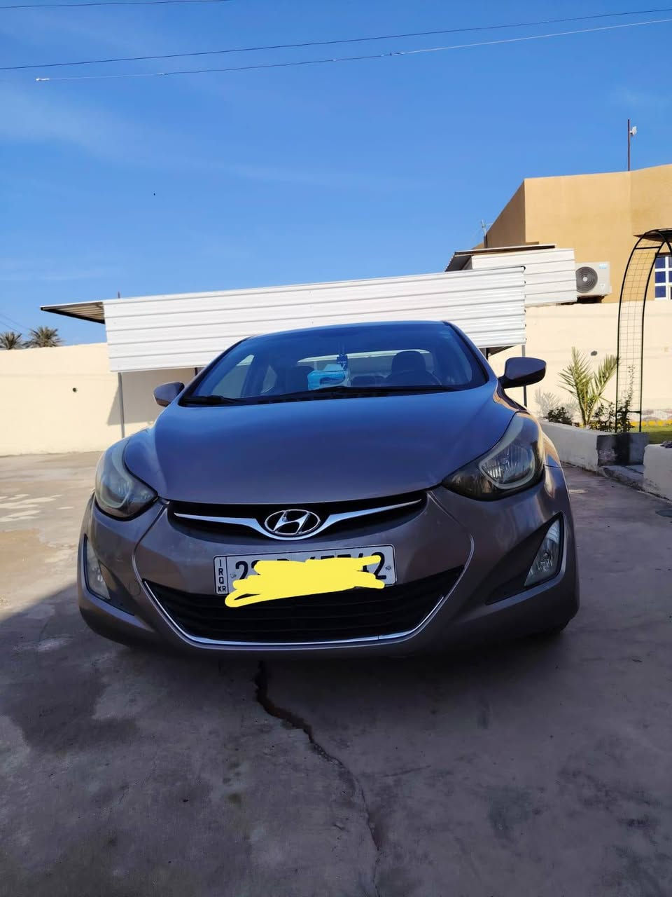 موديل ١٦ وارد محرك ١٨٠٠ دوش طك باكيت رقم أربيل خابر وتدلل مكان السياره رمادي ***********
