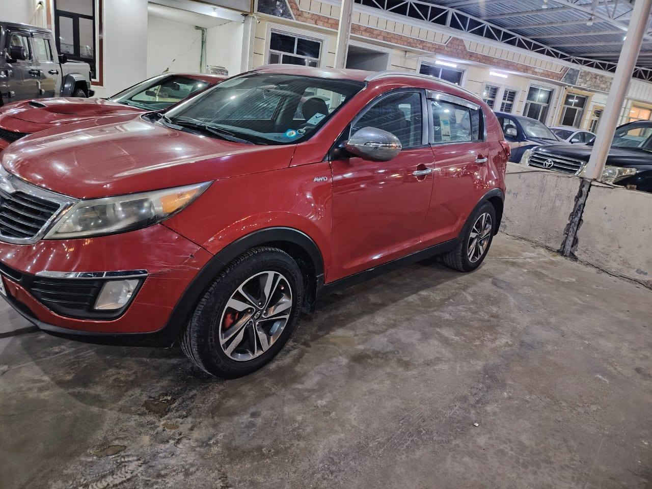 السلام عليكم
سبورتج أمريكي 2011

بيه قطعتين صبغ السيارة ليبل واحدبجم كبس رقم بغداد الجديد

المكان بغداد اليوسفية السعر 120$وبيه مجال بسيط
واتساب ***********
***********
***********
