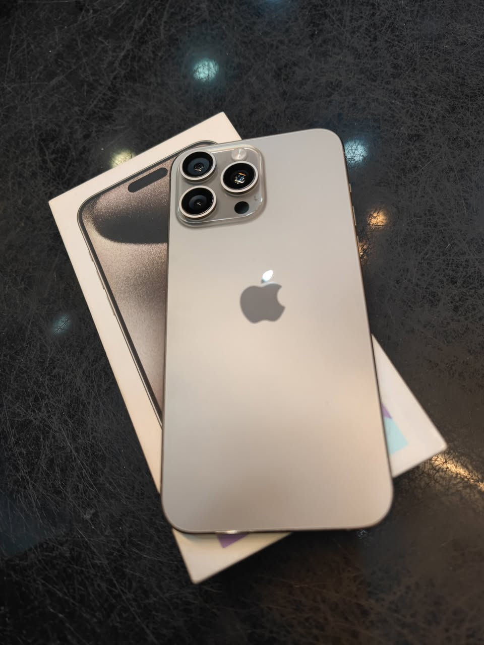 iphone 15 pro max 
ماستر ضمان ABM

ذاكره 256
بطاريه 87
نموذج M
شرق اوسط AA/A

الجهاز فقط مبدل الباب الخلفي وشادين تفصيخ (بدون مسج )

كفاله عامه بدون اي عيب نضافته كلش عاليه 

للبيع فقط بدون مراوس 
رجاء ماريد اي سعر تنطون بلتعاليق 
الي يريد يشتري يتفضل خاص 

875 الف 
نجف كوفه


**إذا كنت صاحب هذا الإعلان وتريد حذفه لأي سبب، رجاءا أرسل رسالة إلى الدعم الفني**