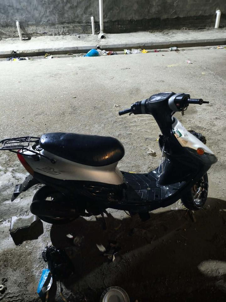 بيجي نضيفه كهربائياته كله شغاله 
ما مفتوحه سلف شغال بس عوزه باتري 
قفله 250 
وتساب 
***********
