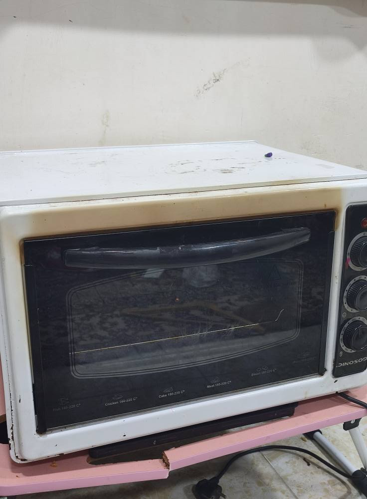 اوفن نضيف مستعل قليل شغال جوه وفوك افحص واشتري سعره 20وبي مجال عنوان حي العسكري كركوك, العراق


**إذا كنت صاحب هذا الإعلان وتريد حذفه لأي سبب، رجاءا أرسل رسالة إلى الدعم الفني**