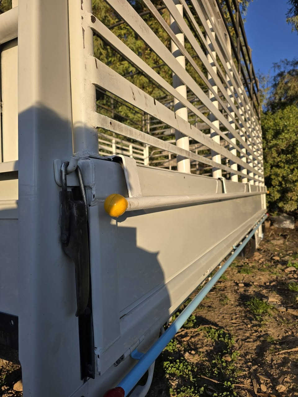 بدي کنتر للبیع 2024   اربیل شارع 100  ***********  ***********
