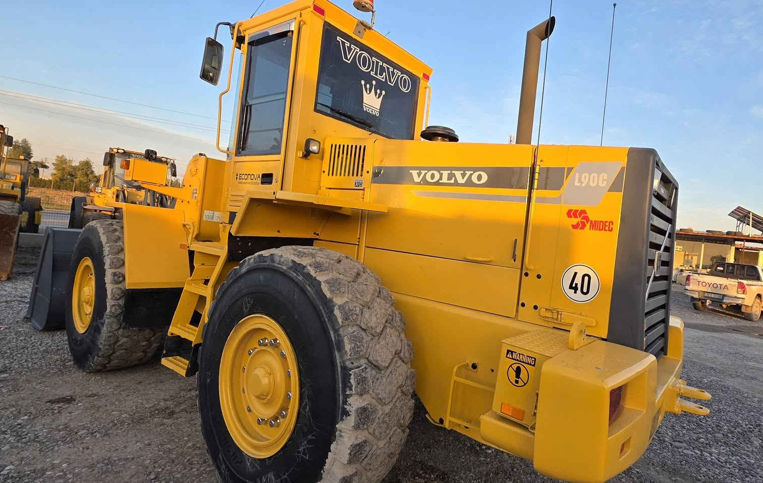 للبيع - بۆ فرۆشتن  رەقم اربیل
———————
شفل : VOLVO
حجم : L90C
مودیل :1998
 سبوخ عام
—————————
بۆ زانیاری زیاتر پەیوەندی بکەن بەم ژمارە تەلەفۆنە 

***********
***********
