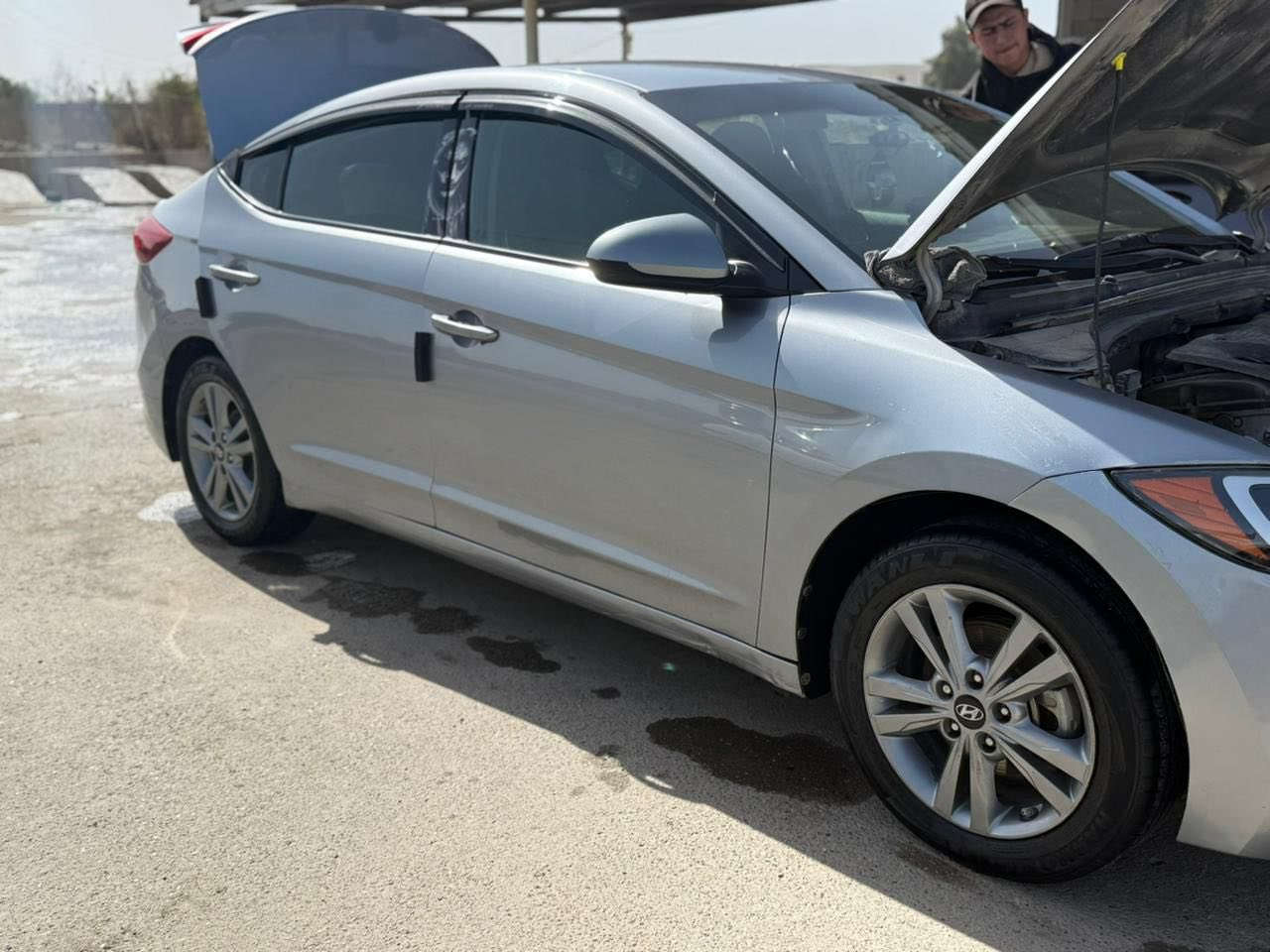 النترا ١٧ حادث جاملغين وبنيد بدون دواخل بدون تبديل قطع ليبل واحد السياره صدر جديد تخم تاير جدد سياره جاهزه محرك ٢٠٠ دوش سعر ١١٧ بيهه مجال مكاني سامراء 
للتفاصيل ***********
