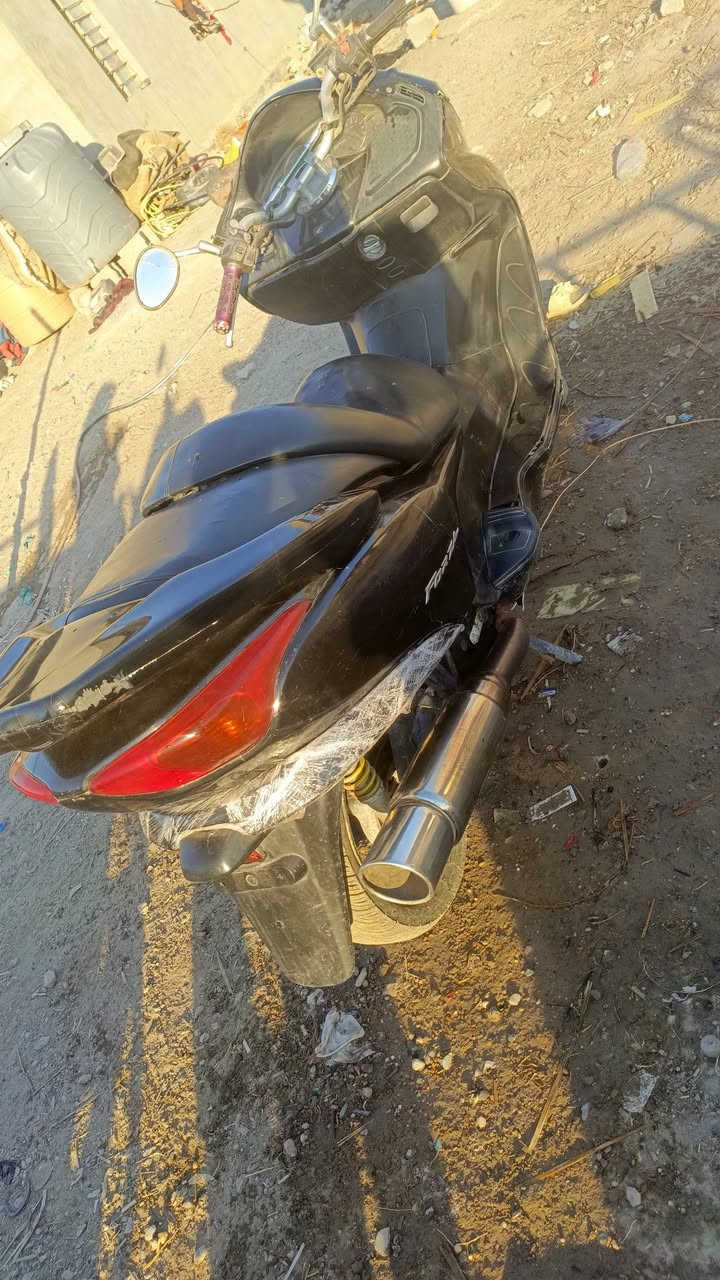 دراجة سعر950بي مجال فورزة 08  بصمة اوراق كاملة اصلي موديل 2017دراجة مزودة بجم بومةوشوتة ستيل وصالنصة وسبايدر مكينة مكفولة خرسة شلعة معدل  130 مكاني بغداد سبع البور ***********كورك بي واتساب ***********
