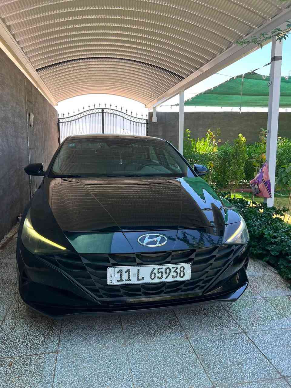 🚘 للبيع | إلنترا 2022 SEL أمريكي
اللهم صلِّ على محمد وآل محمد 🌹
بيع او مرواس 

إلنترا 2022 فئة SEL، محرك 2.0 بانزين، مركب عليها منظومة غاز حديثة، سيارة نظيفة جدًا واستعمال مرتب، اقتصادية بالوقود وجاهزة للاستخدام سيارة جديده او وستخدام قليل 

ممشى 60 الف

المواصفات:

✔️ محرك 2.0 بانزين + منظومة غاز

✔️ شاشة لمس + كاميرا خلفية

✔️ تشغيل بصمة وزر ستارت

✔️ Apple CarPlay وAndroid Auto

✔️ تكييف ثلج

قيادة سيارة ذاتية وتحديد مسار ومستشعر امامي 

🔹 الحادث كان بنيد صبغ فقط.

🔹 ربع الجاملغ بارد.

السعر 155 وبيها مجال مكان السيارة بغداد اليوسفية /***********

