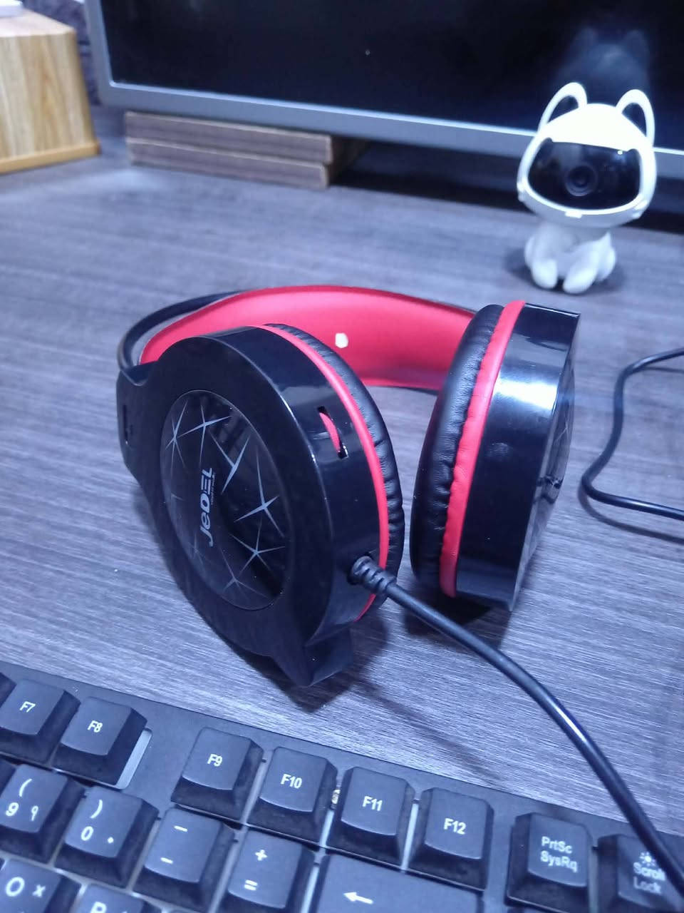 Core i7 4790
كيس العاب خراض ويه كيبورد موس سماعه فقط سعر قفل 325الف
Ram 16 GB
رقم الهاتف مكلف بنشر خبر رقم الهاتف ***********
Gpu gtx 1050 ti 4gb

SSD 128 gb

HDD 500 gb

Power 550w

کیس اسود 4 فان RGB
رقم الهاتف ***********
