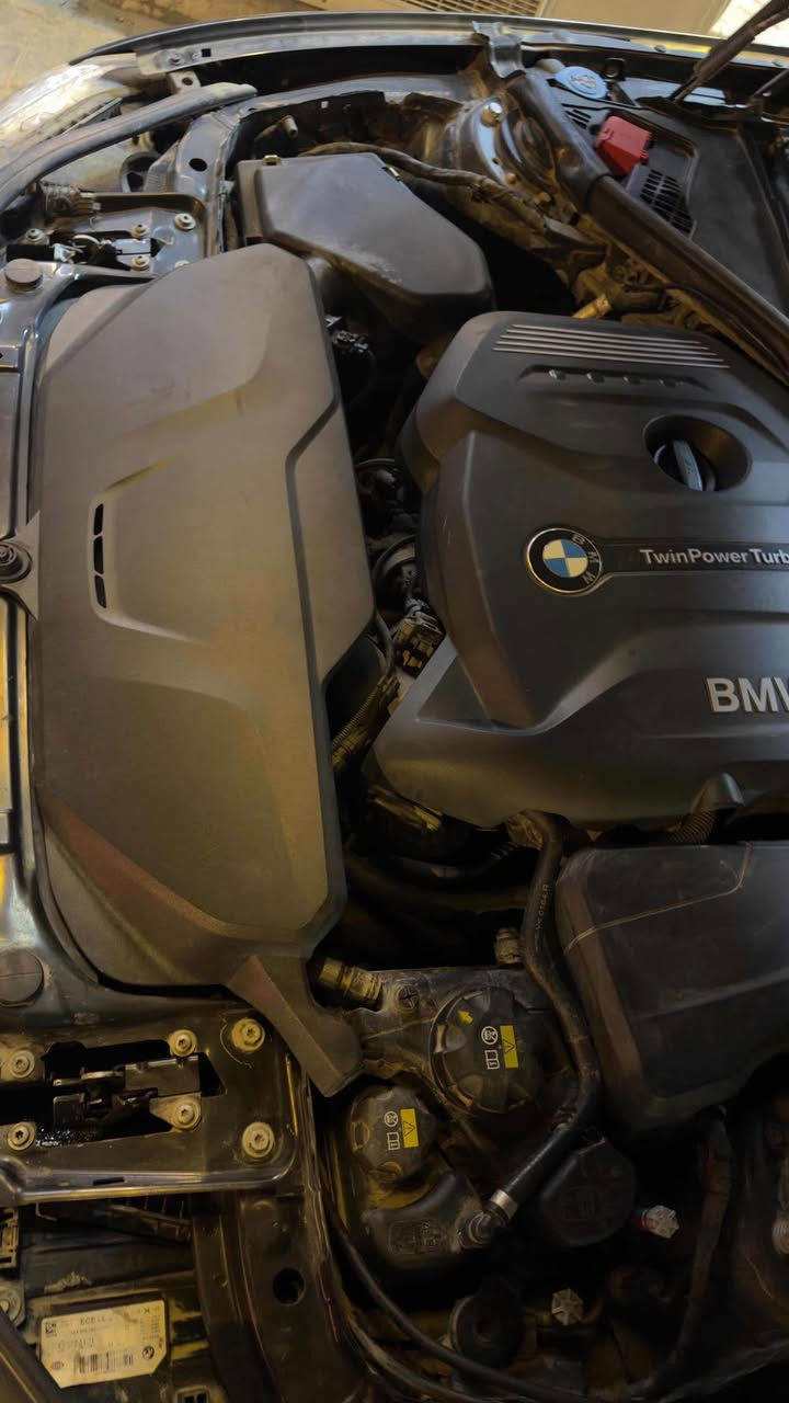 السلام عليكم  بيع او مراوس حسب القناعة
BMW 330i 2017 1/1 فول

ماشيه 110 ميل حقيقي 

محركها B48 نفس مال حديث المرغوب 4 سلندر

ميكانيك كهربائيات وكير مكينه كله جديد مابي عطل كله جديد ونظيف الف ما تصرف عليها  مداريها من حيث دهن والبانزين 

سياره نظيفه وما بيها مشاكل ولا اعطال 

عليها كت m3 كامل

تايرات جديد

هيه 240 حصان مزوده 

شادله. بلكات ريسنك 

وفيول بامب ريسنك

ومجاول ريسنك

صاير 320 حصان 🔥

حادثها !! بسيطة جاملغ الورا شوف هذا شخط جبير جان من الحادث والجامغ الكدام تصليحه درجه اوله والبنيد بدلته جماليه نقصها بس نواعم جماليه بسيطه وبيها حالوب تعاجزت اسويهن سياره نظيفه ما بيها مشاكل

السعر 160 وبيها مجال !!!! ما اعتقد اكو هيج نظافه بهيج سعر  

مكاني كربلاء البلدية  *********** واتساب
