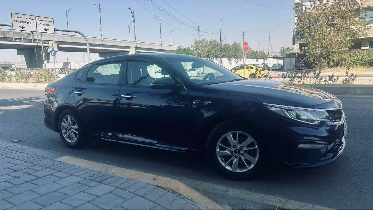 Optma كيا اوبتيما
محرك 2400 موديل 2019 لون ازرق ميتاليك
مواصفات 
رادرات 1خلفي 2 جانبي 3 امامي 4 بلمري
توقف ذاتي شاشه كبيره لمس  (كار بلي واندرويد اوتو)
مانع تزحلق وصعود منحدرات 
مودات قيادة نورمل وايكو وسبورت
حادثه بنيد وجاملغ وثنينهن راجعات نفسهن
ماشيه 66 رقم بغداد باسمنه رقم الجديد
مكانه بغداد سعر 120 بغداد, العراق


**إذا كنت صاحب هذا الإعلان وتريد حذفه لأي سبب، رجاءا أرسل رسالة إلى الدعم الفني**