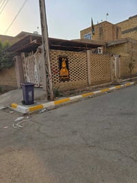 حي الحسين • مجاور المعهد • ٢٥٠م٢