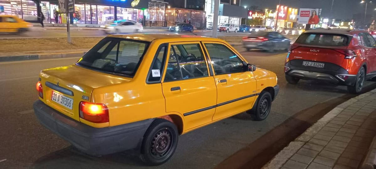 السلام عليكم سايبه موديل 2011 ارقم نكليزي جديد مصفر هيه وغرامات وبحث شواصي مكفوله المكينه بيه تنقيص هاذ رقمي *********** سعر عل خاص مراوس وابيع
