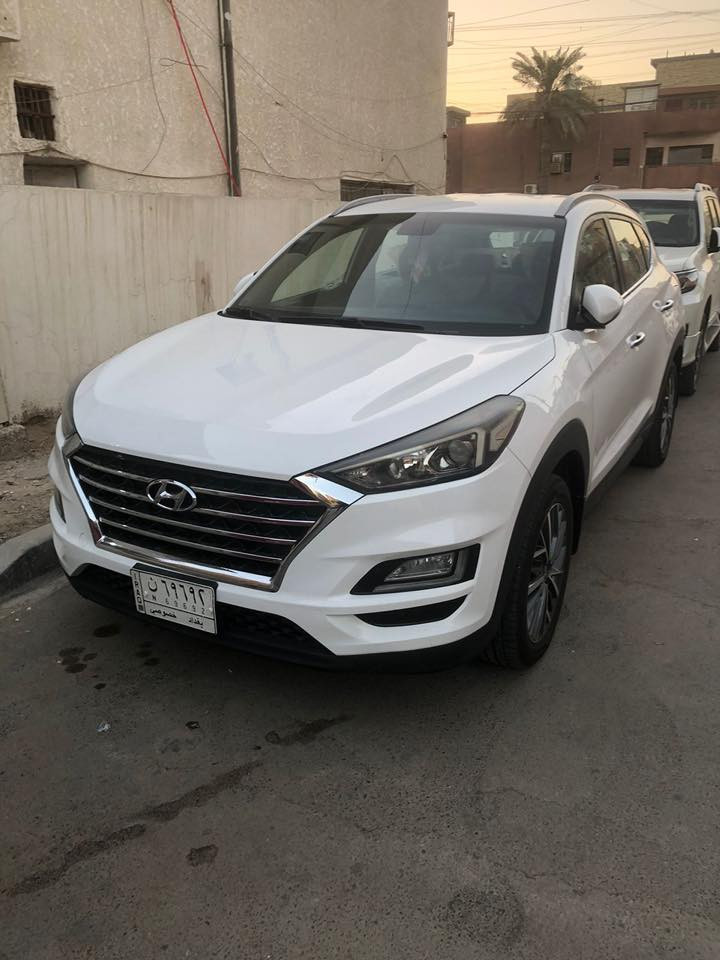 السلام عليكم
توسان موديل ٢٠١٩ خليجي فول مواصفات عده الفتحه ضرر مبين بالسونار المرفق مع الصور 
السعر ١٨٨ وبيها مجال ***********
