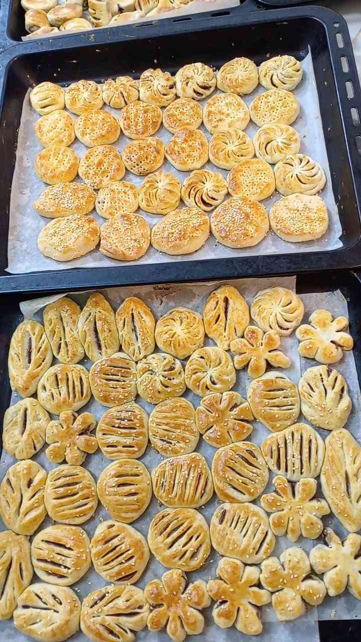 السلام عليكم
تم تجهيز طلبيات الكليجه كليجه مشكله
متكون من تمروجوز وجوز نركيله حسب طلب الزبون
الحجز مفتوح ع كليجه العيد المشكله والي يحب يحجز يراسلني خاص توصيل متوفر


**إذا كنت صاحب هذا الإعلان وتريد حذفه لأي سبب، رجاءا أرسل رسالة إلى الدعم الفني**