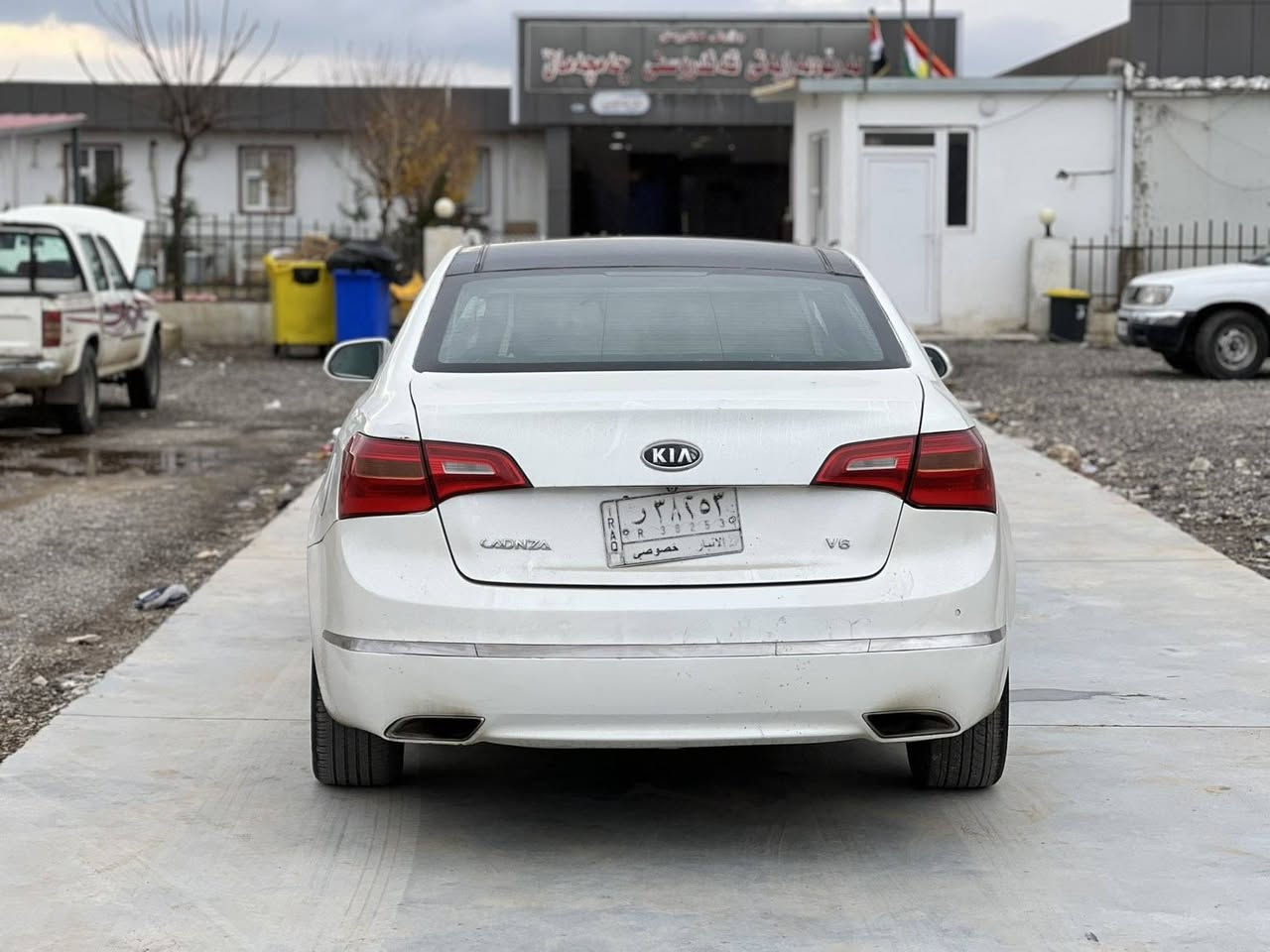 کیا کادێنزا 2011 فول فول ٥٥ گەڵا 
ساخ ساخ 
نمونەی جوانی
گێڕ و مەکینەی بەشەرت 
مەکینەی لۆک حەفتەیەکە کراوەتە سەری 
هەموو گیانی بەشەرت 
لید 
کوشن جلد ساردوو گەرم 
٤ تایەو ویلی لۆک لۆکی لەسەرە 
سعری تەنها ٥٥ گەڵا 
***********
***********
