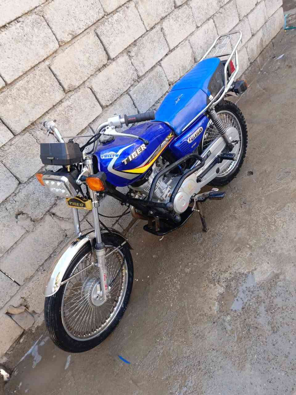 للبيع تايكر 2019 محرك ما مفتوح ويرمنيه ما تشتغل يراد ترتيب سعر 375 مكاني بل أيمن ستفسار ***********
