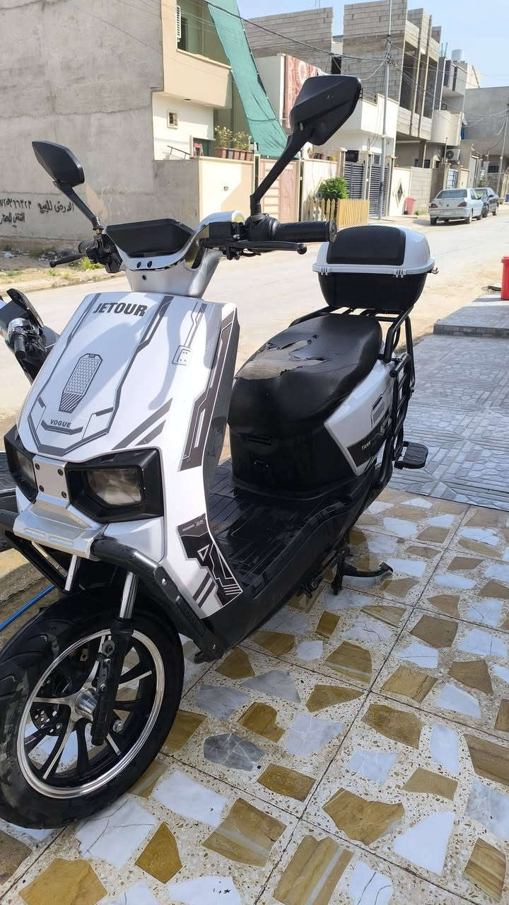 ماطور شحن للبيع
بطاريات 6 كبار دبل شرط فحص 
عقل وملف شرط 
لايت زينون كهربائيات كلها شغاله 
حيل سريع سرعه 80 حقيقي يقره 
ملف 3000 شرط 
عنوان موصل ايسر حي الحدباء 
سعر 490 بي مجال للشراي فقط 
***********
