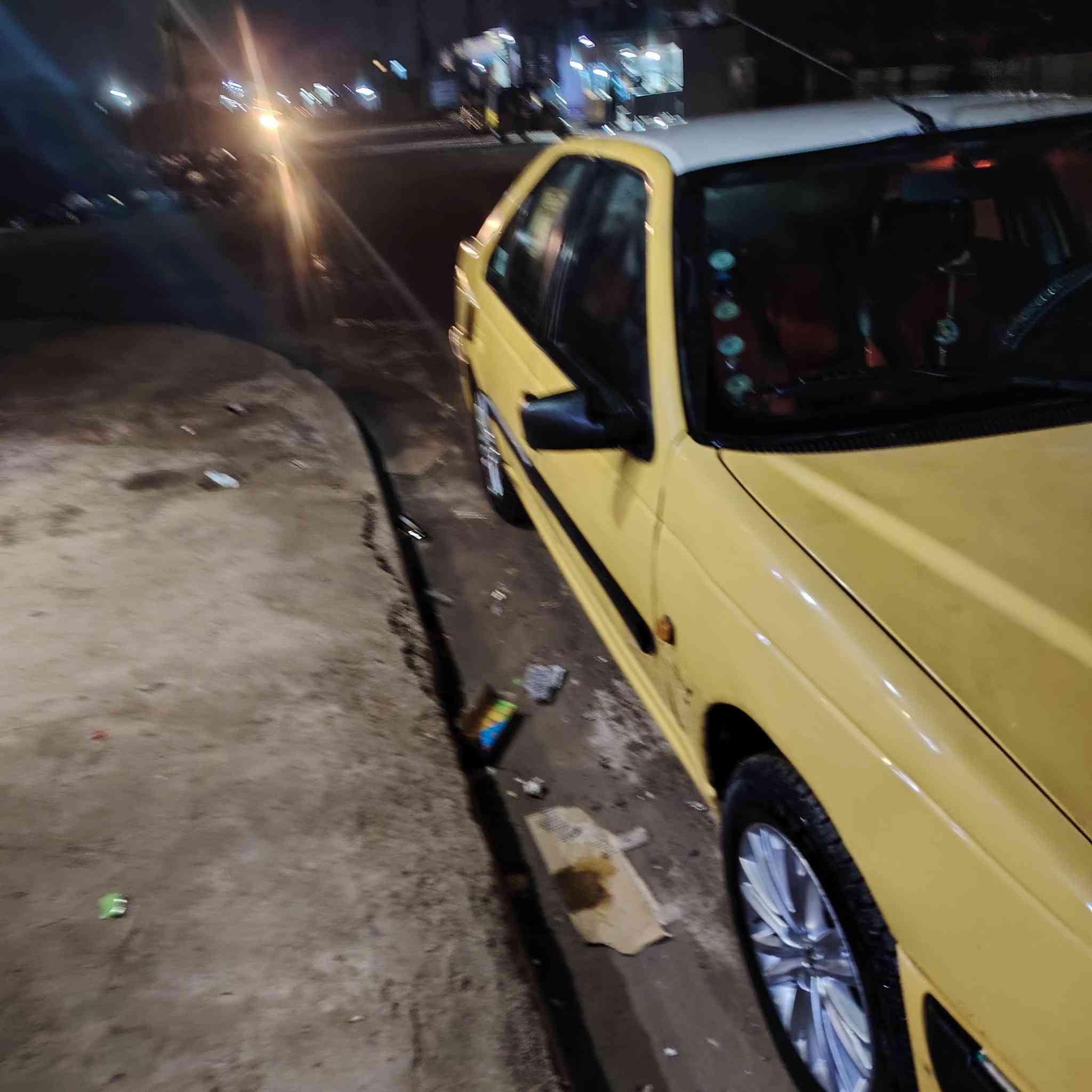 السلام عليكم مره خصت المدير بيجو باص 15 رقم بغداد بسمنه السعر 36    *********** عنواني بغداد
