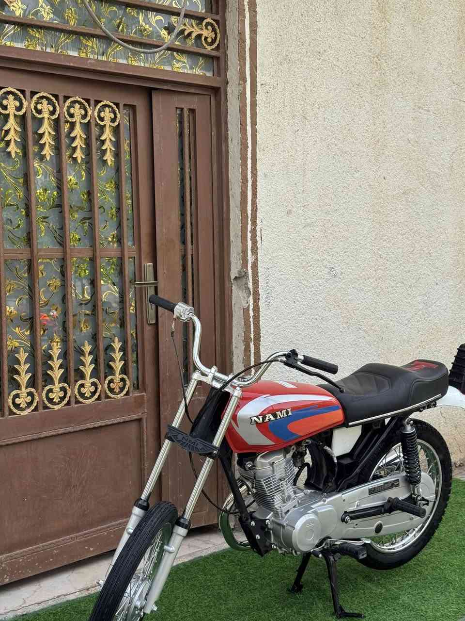 سلام عليكم دراجه نامه متياز كلك كلك سعر ٤٥٠وبيه مجال مكاني نجف الحيدري ***********
