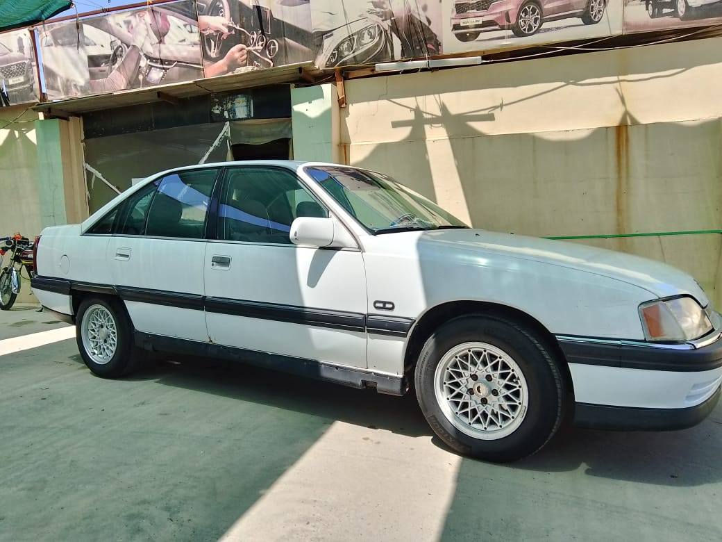 اوميكا حجم 20 بلادي موديل 91 باسمي رقم مصطره جديد محرك معمر سياره مابي نقص شرط تحويل بدون وكاله السعر 38 اتصال فقط تعليق ما اجاوب مكان تلعفر 
***********  مع واتساب
***********
