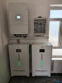 طاقة شمسية • انفيرتر ١٢ كيلوواط • بطارية ١٦ كيلوواط