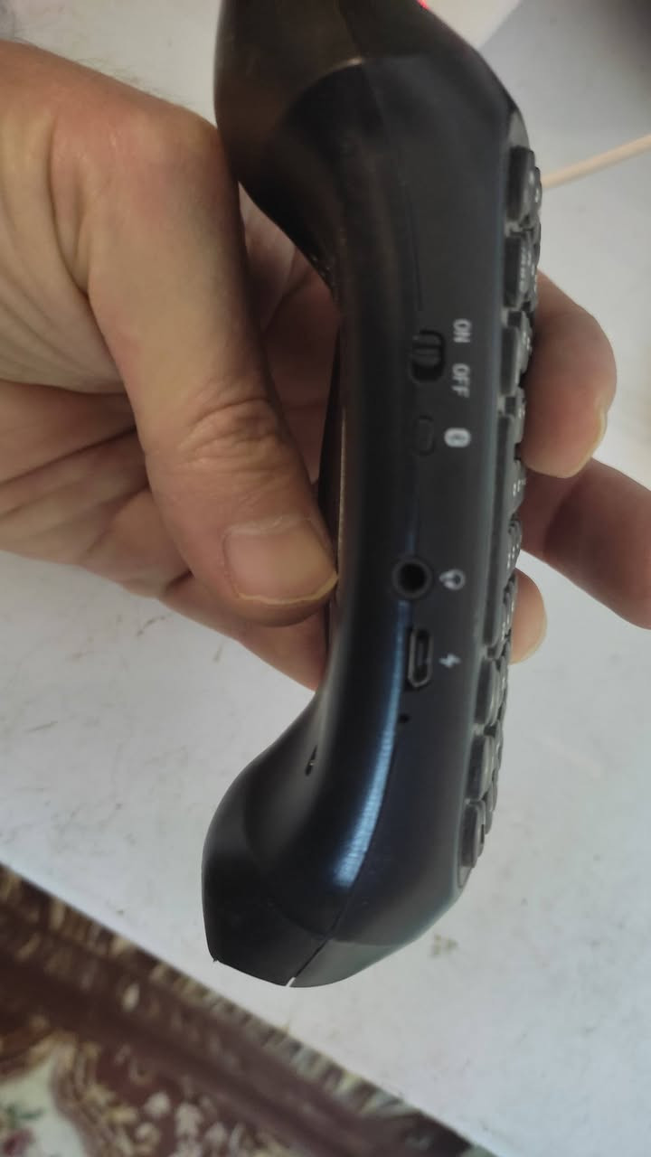 السلام عليكم
كيبورد وباور بنك خاص بجوستك بلي 4 
سعر القطعتين 20الف


**إذا كنت صاحب هذا الإعلان وتريد حذفه لأي سبب، رجاءا أرسل رسالة إلى الدعم الفني**