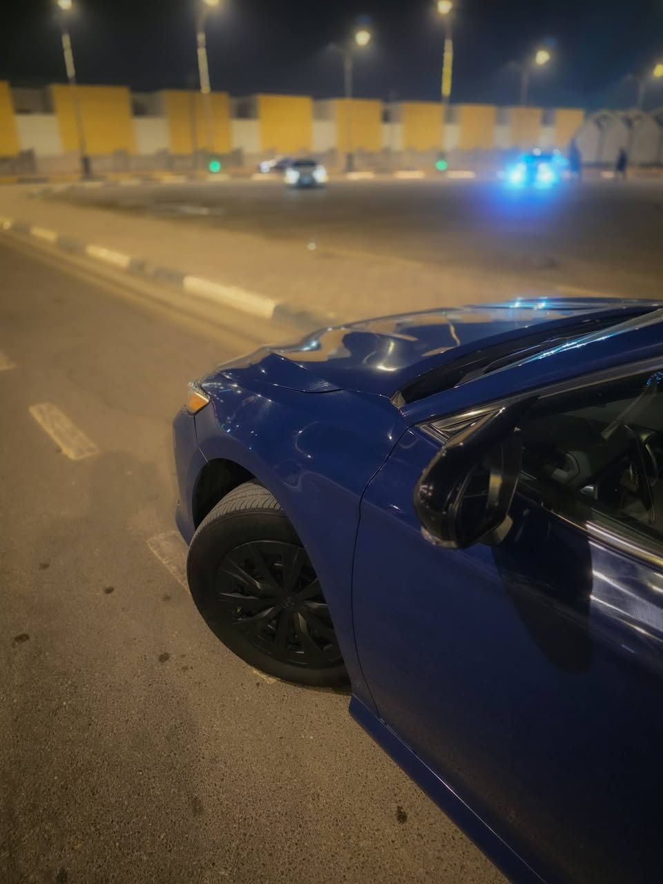 السلام عليكم كامري هايبرد ٢٠٢٣
وارد امريكي حادث خلفي (تبديل جنطة وصبغ قليل من الجاملغات الخلفية )
ماشي ٣٢ الف 
بصمة تشغيل + دخول ذكي 
نقاط عمياء بالمري
كامرا+ شاشة تدعم ابل كار بلي واندرويد اوتو 
رادار امامي 
كروس كنترول تكيفي (يخفف وحده في حال وجود سيارة كدامك ) 
السيارة جدا نظيفة وما بيها شخوط وجدا معتنين بيها من ناحية البانزين كله محسن والدهن كله ام زويل يعني السيارة تاخذها متذب عليها ربع دينار 
مكانها كربلا 
السعر ٢٠٥ 
***********
