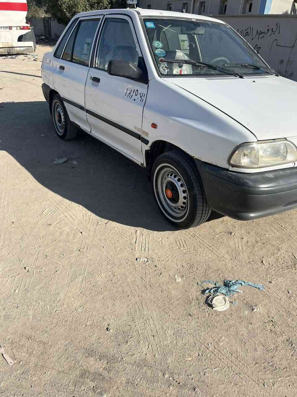 سلام عليكم سايبه مديل ١١برانكيت كفاله عامه مكينه بجيس كير رابع يفلت رقم نكليزي كهربائيات شغاله من طول لطول تبريد ثلج تخم تاير ابو لخطه  وتخم رنكات قبل سبوع شديته دوشمه وبطاين جدد بيه خياسات بلرباع ولكوطات عوزهن صبغ سياره جاهزه علئ اخر حبايه مكفوله من الضربه ولصبغ سعرها ٣٢وبيه مجال قليل الي مايعجبه السعر لايعلق مكاني بصره الزبير ***********
