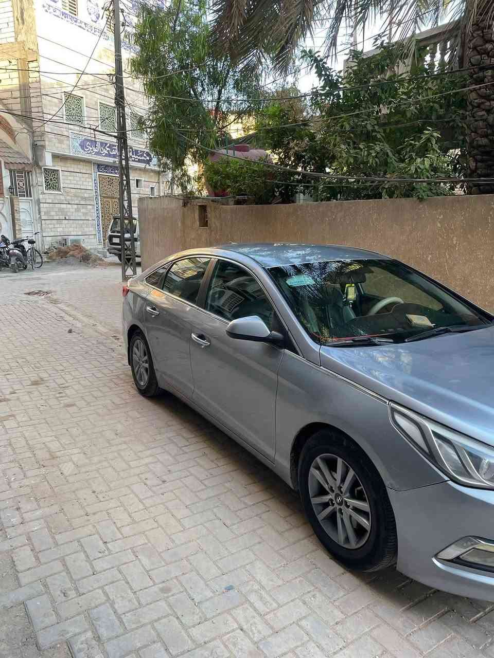 سياره سوناتا للبيع ضربتها چاملغ وبنيد 2016 محرك جي تي اي كفاله كيررقم بغداد 07737723 003
