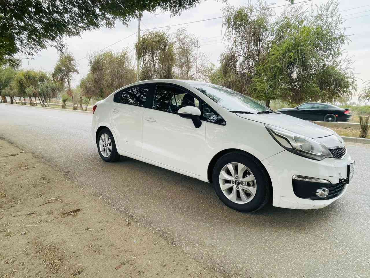 السلام عليكم اخوان سياره للبيع كيا ريو موديل 2015 سياره جديده جاهزه من كلشي ترايك  بيها للبصره رقم بابل مستعجل ع البيع الاستفسار *********** مكان السياره بابل غير متواجد ع الفيس شراي اتصل
