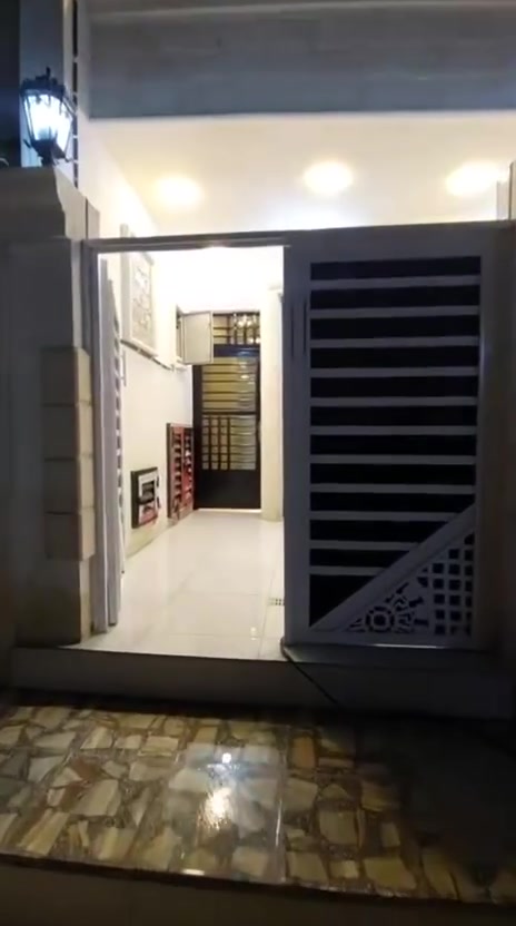 السلام عليكم
دار للبيع ١٠٠م طابق ونص بيت بنيه فرع ٩ وباقي التفاصيل بالفديو
***********
***********
