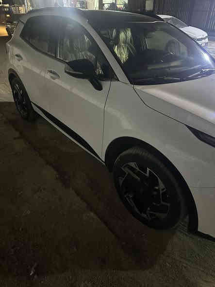 كيا سبورتج جي تي لاين 2024 الشركة الدولية ام الضمان
السياره مكفوله من الصبغ والتبديل والبارد السياره فول موصفات اعلى فئة بالسبورتج مايحتاج اثكر  الموصفات جي تي لاين معروفة الموصفات مالتها  رقم بغداد ماشيه 15 الف السعر المطلوب 249 بيها مجال بصيط حق الجيه العنوان بغداد الدوره تليفون ***********9￼
