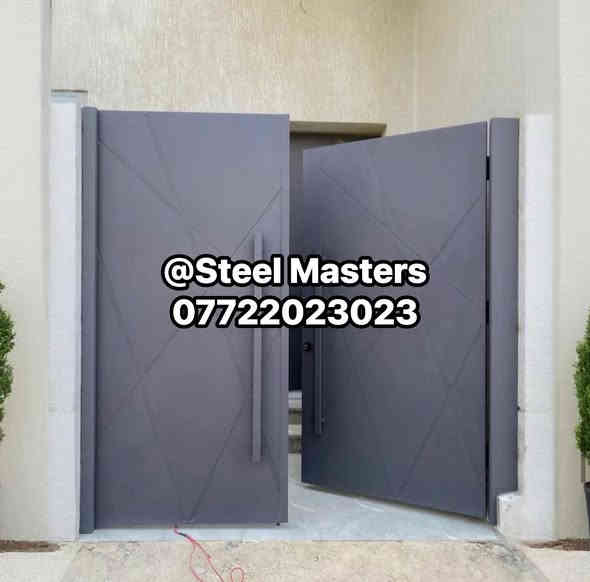 🛑نقدا & بالتقسيط 
ورشة Steel Masters لأعمال الحدادة 

تنفيذ وتوريد باب حديد رئيسي وجانبي بتصميم عصري هندسي يظهر الانسيابية والبساطة 

✅ تنسيق نظيف مع جدار السور  
✅ متين وقوي ويعطي خصوصية وأناقة 
✅ دهان بالوان مطفية متنوعة
✅ مسكة طويلة لسهولة الاستخدام 

📐 تصميم عملي  _ متين وامن مناسب للمداخل الرئيسية والفرعية  

تنفيذ فعلي من ورشة #steel_masters

📍 للتواصل والاستفسار:
+964 ***********
العراق_بغداد
