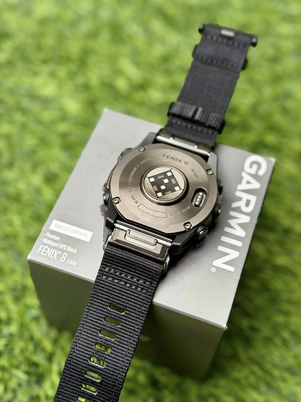 للحجز خاص آو واتساب ***********
⁨ 🔥 Garmin Fenix 8 Sapphire AMOLED Titanium 51mm – القمة في الساعات الذكية! 🔥
إذا كنت تبحث عن ساعة تجمع بين الأداء العالي + المتانة المطلقة + التصميم الفاخر… هذه هي الاختيار الأمثل 👇

🏆 أبرز المواصفات الرائعة:
✨ شاشة AMOLED عالية الوضوح 1.4″ بحماية زجاج Sapphire مقاوم للخدش — وضوح وتفاصيل مذهلة 🌟 
💪 هيكل تيتانيوم خفيف وقوي + أزرار مقاومة للماء حتى 10 ATM 🏊‍♂️ 
📍 GPS متعدد الترددات + SatIQ™ لتتبع موقع أدق في كل المغامرات 📡 
💓 مراقبة صحة كاملة: نبض القلب، تشبع الأكسجين، تتبع النوم، Training Readiness وأكثر 💥 
⚡ بطارية تدوم حتى 29 يوم في وضع الساعة + عمر أطول في أوضاع الرياضة ⏱️ 
🗺️ خرائط مدمجة وملاحة كاملة لجميع النشاطات 🚴‍♂️ 🏃‍♂️ 
📱 اتصالات ذكية: إشعارات، مكالمات، رسائل، Garmin Pay ودعم الموسيقى 🎶 
#ساعات_كارمن #ساعة_عسكرية #garmin #fenix8
