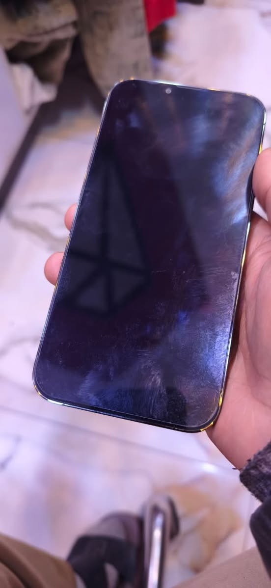 � للبيع آيفون 13 برو ماكس
🔹 السعة: (256)
🔹 اللون: (زيتوني)

🔧 الحالة:
مستعمل
 • الشاشة وكالة (مبدلة)
 • البطارية وكالة
 • الظهر مكسور

✅ الجهاز شغال 100% بدون أي مشاكل
📸 الصور حقيقية وتوضح الحالة بالكامل

✨ المواصفات:

 • شاشة Super Retina XDR
 • كاميرات قوية
 • أداء عالي وسريع
 • مناسب للاستخدام اليومي

💰 السعر: (400)
📍 الموقع: (ديالى /بعقوبه)
📞 للتواصل: (***********)
بي مجال للشراي
موجود توصيل للجميع المحافضات
