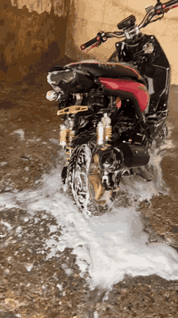 سكنس جبليل للبيع صالهة شهرين من نزلت من الضلال الدراجة هلموجود والتزويد البيهة كدامكم اني جناي مو بياع شراي الدراجة كفالة كل نقص ما بيهة وضمان بكلشي بيهة وكبر فيتر جيب وياك الدراجة معروضة بمليون وربعمية وبيهة مجال للستفسار *********** مكاني بغداد الرشاد شارع التانكي متواجد بس واتساب وتحياتي للجميع
