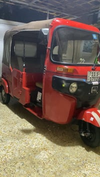 تكتك 22 كفاله عامه لسعر 9500  شهر الثامن المكان بغداد جسر دياله الجديد...