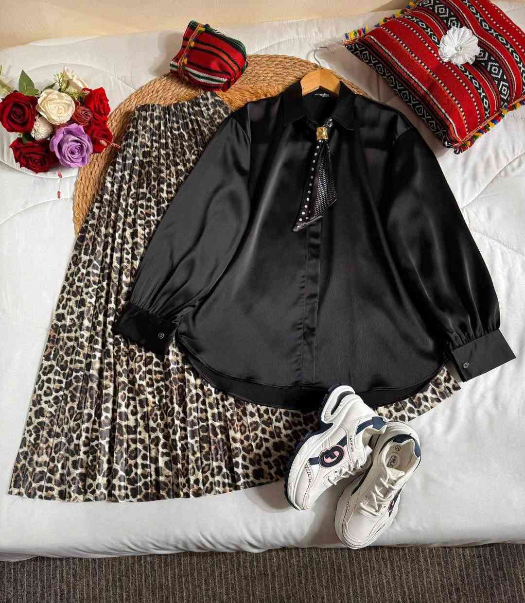 قميص مع تنورة❤‍🩹
السعر 35 الف فقط 
خامة جسيكا & جلد كذابي
قياسات 38-40-42-44-46 البصرة, العراق


**إذا كنت صاحب هذا الإعلان وتريد حذفه لأي سبب، رجاءا أرسل رسالة إلى الدعم الفني**