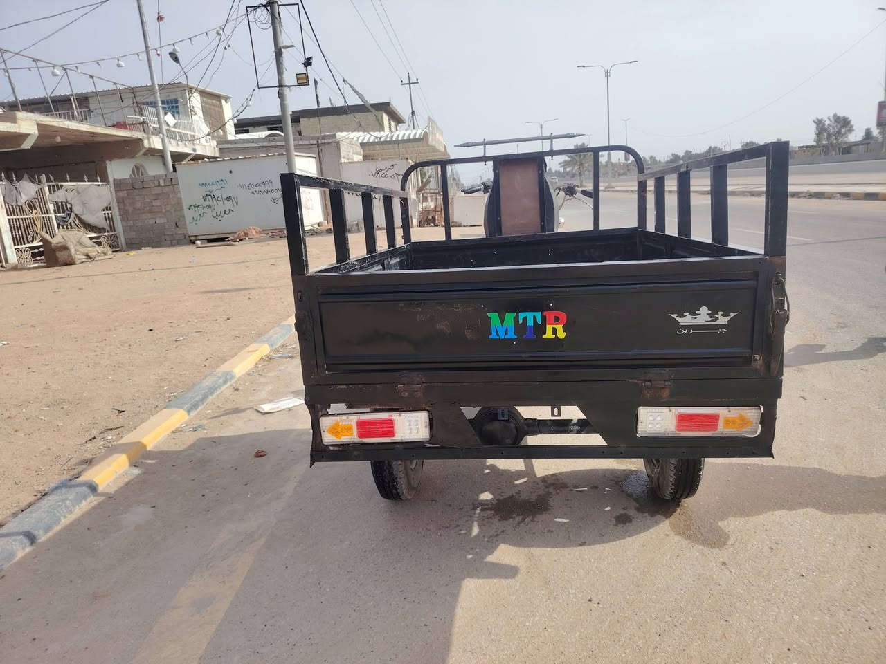 سلام عليكم ستوته للبيع مديل 2016 أوراق بسمي وكيله جبرين مكينه 24 مكفوله كفاله عامه بيه لحيم بركبه فقط لا خياس ولا شي بيهه مكفوله كفاله عامه اكسن مقفل جديد تايرات خطه جدد كهربأيات كله جديد نكره سلف ستوته جاهزه مال جناي متصرف عليه ربع سعر 1000
للتصال ***********
