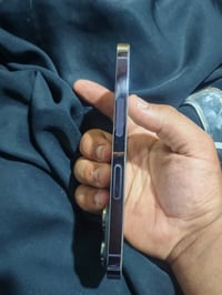 فقط كارتونة الملحقات  ايفون 14 برو فقط الذاكرة 256 البطارية 92 محدث اخ...