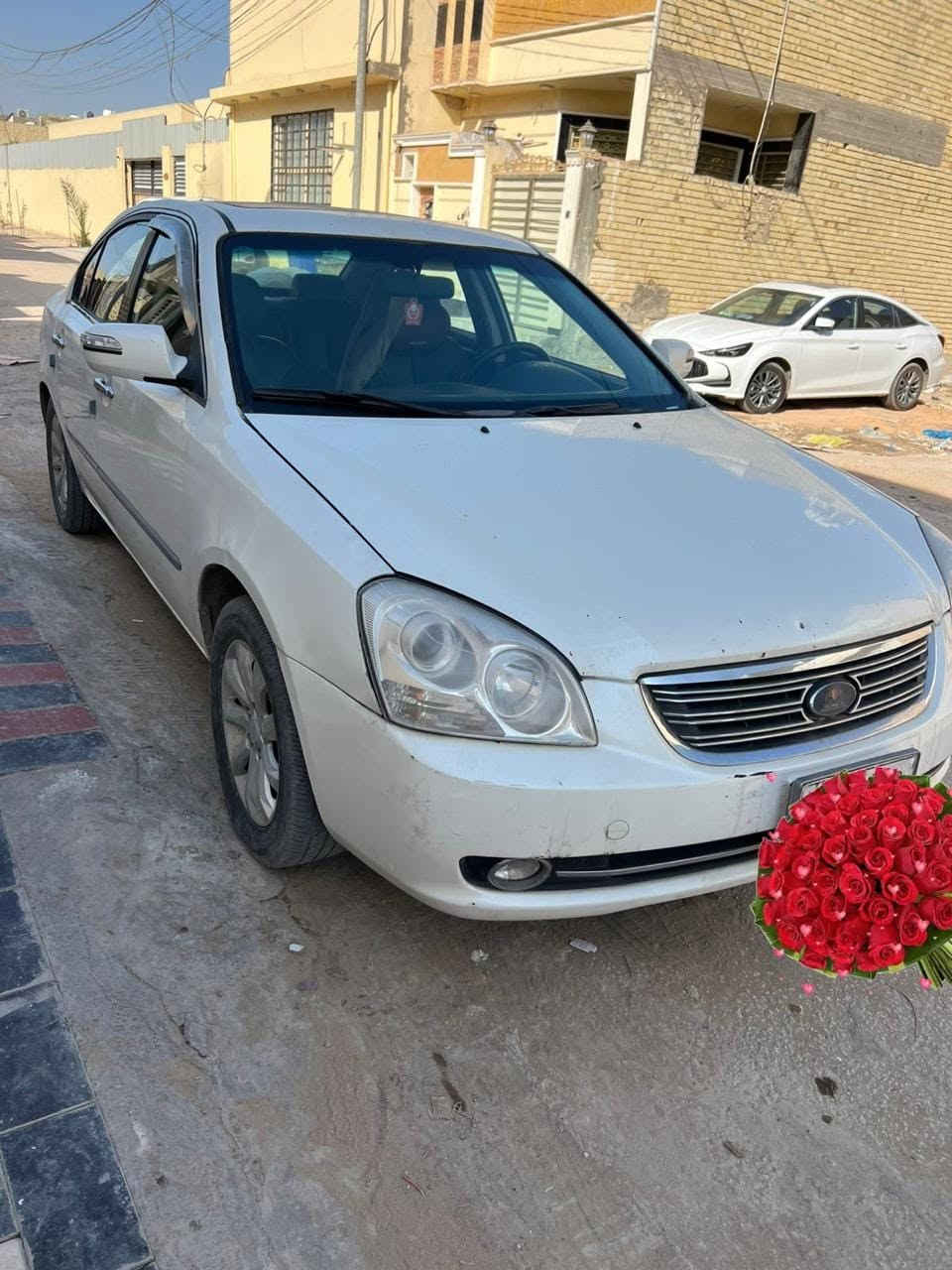 اوبتما لوتز 2008 السيارة فول
 فتحه وبيها لوحات 
٤٢$ 
***********
موجود واتساب
  مكانه بالنجف
